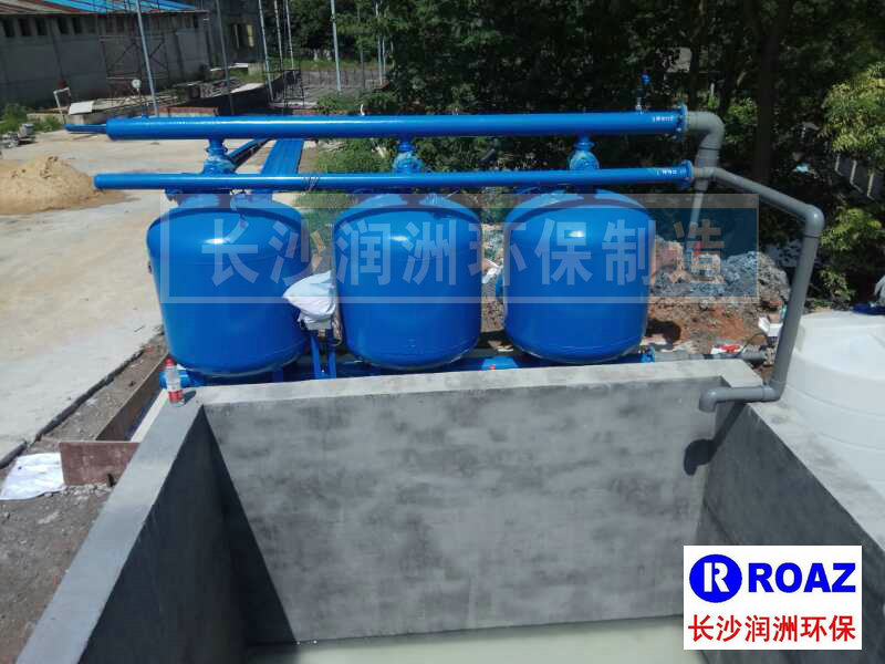 雨水回收處理設(shè)備使用中 雨水回收處理設(shè)備使用中